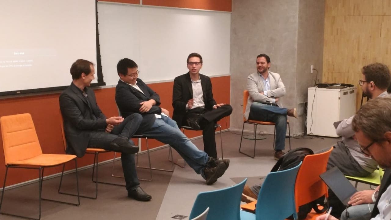 Evento reúne profissionais para debater sobre inovações na indústria